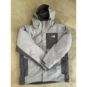 The North Face Gray Cassius 3-1 Triclimate Full Zip Jacket Large